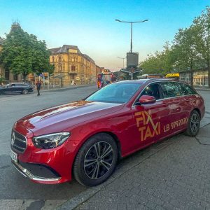 FIXTAXI-Rot_3098_Taxi_Ludwigsburg